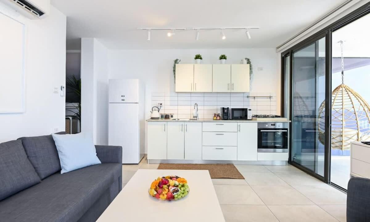 טבריה L.T.D- My View. 2 Bedroom Apartment By The Lake. מראה חיצוני תמונה